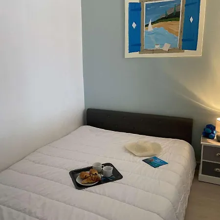 Apartment Saint-raphael, 2 Pieces, 4 Personnes - Fr-1-226a-128